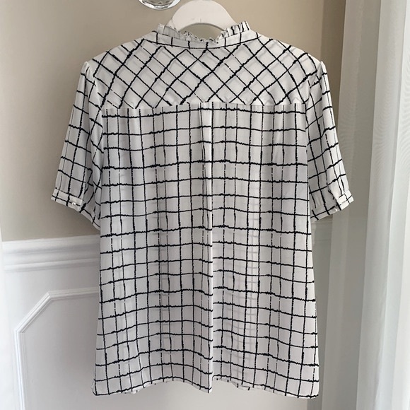 Karl Lagerfeld Paris size L plaid blouse - Picture 12 of 16